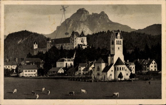 Ak Füssen Allgäu, Teilansicht von Westen aus gesehen, Schloss