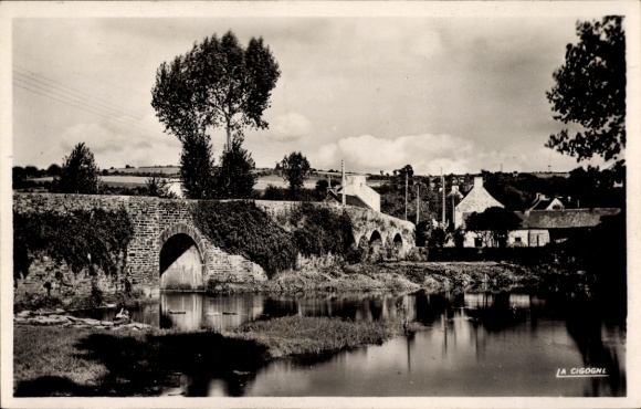 PC Carhaix Finistère, old bridge