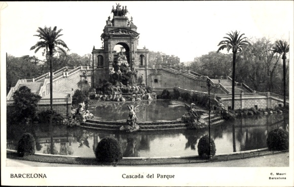 Postcard Barcelona Catalonia Spain, Cascada del Parque, fountain, palm trees, water basin
