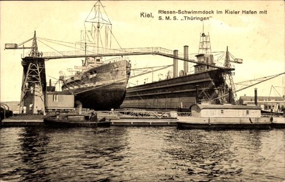 Postcard Kiel, giant floating dock in Kiel harbor, SMS Thüringen, German warship