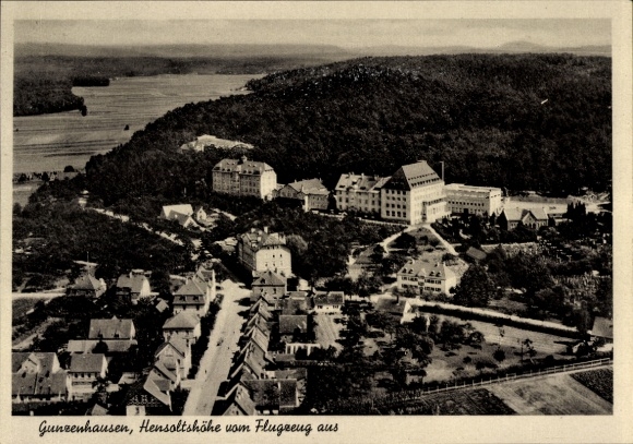 Postcard Gunzenhausen in Middle Franconia, Hensoltshöhe, aerial photograph