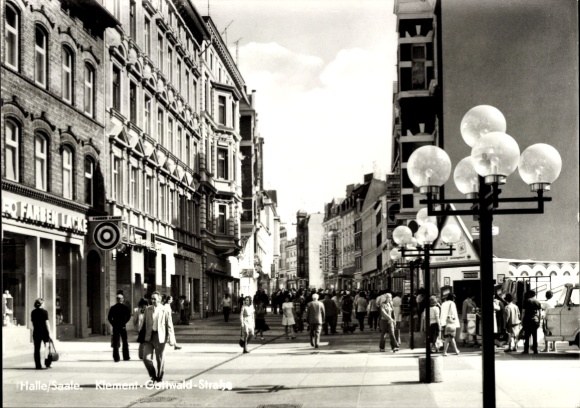 Postcard Halle an der Saale, Klement-Gottwald-Straße