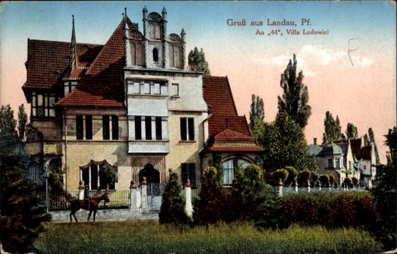 PC Landau in der Pfalz, from Villa Ludowici, riders, trees