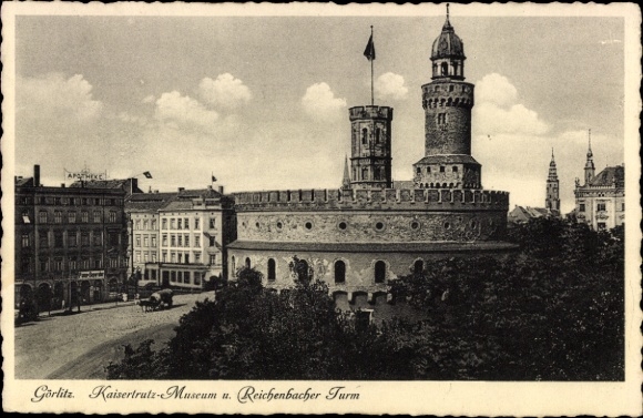 Ak Görlitz in der Lausitz, Görlitz Kaisertrutz-Museum, Reichenbacher Turm,  Architektur, Stadtans