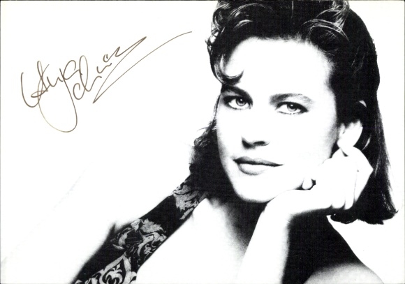 Postcard actress Anja Schüte, portrait, autograph
