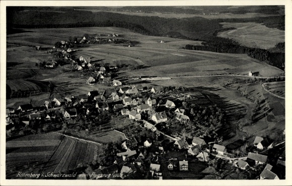 Ak Rötenberg Aichhalden im Schwarzwald, Luftaufnahme von  Schwarzwald, Hügel, Häuser