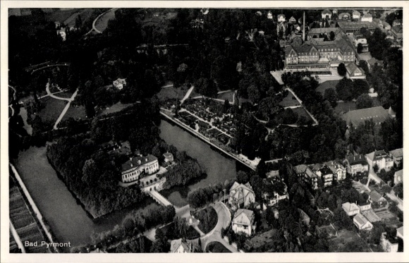Postcard Bad Pyrmont in Lower Saxony, aerial photograph