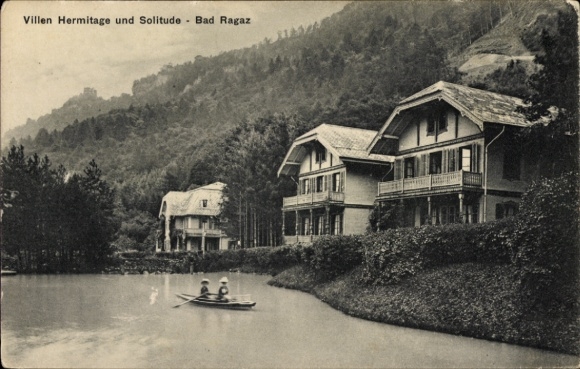 KP Bad Ragaz Canton St. Gallen, dwie wille, łódź na wodzie, las, spokojny krajobraz