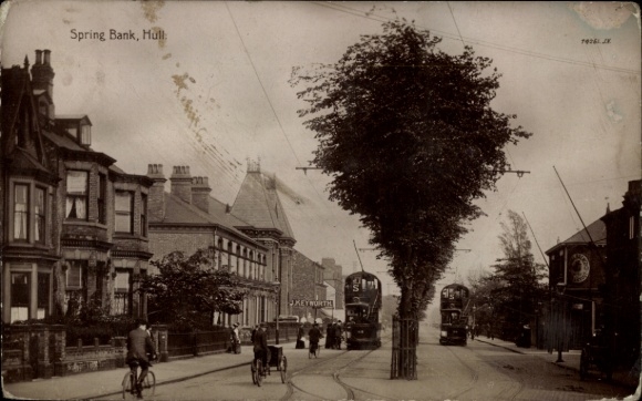 Postcard Hull Kingston upon Hull Yorkshire England, street scene, Spring Bank, buildings, trams