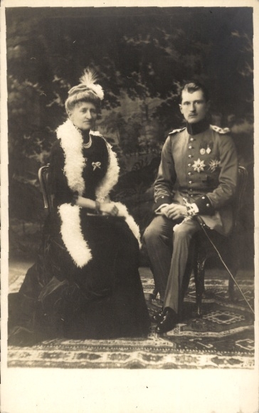 Photo Postcard Princess Arnulf of Bavaria, Theresia of Liechtenstein, son Prince Heinrich