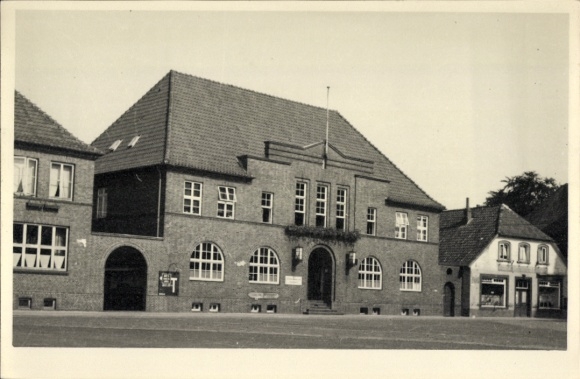 Photo Postcard Westerstede in Oldenburg Ammerland, town hall