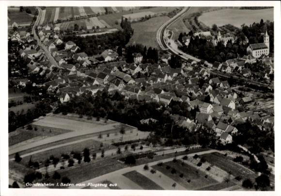 Postcard Gondelsheim in Baden, aerial view of numerous roofs, rural surroundings