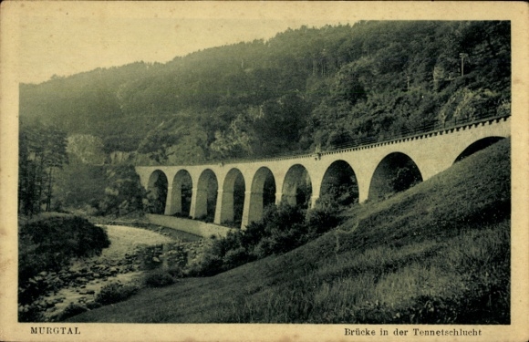 Ak Gernsbach im Murgtal Schwarzwald, Brücke in der Tennetschlucht, Landschaft, Fluss, Brücke