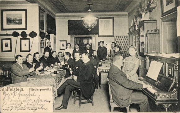 Chromo-Litho Dresden Niederpoyritz, Gasthaus Staffelstein, interior view, piano