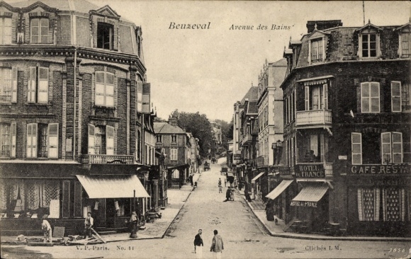 Ak Beuzeval Houlgate Calvados, Stadtansicht, Avenue des Bains, Hotel France, Cafe Rest.