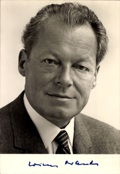 Ak Willy Brandt, Vorsitzender der SPD, Bundeskanzler, Portrait
