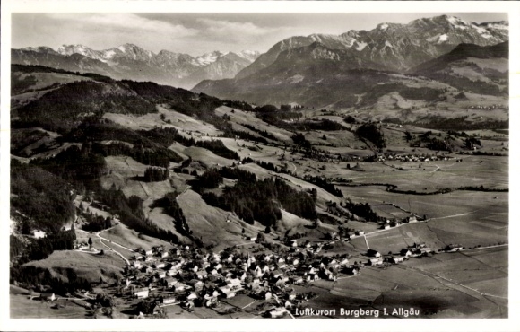 Ak Burgberg im Allgäu, Fliegeraufnahme