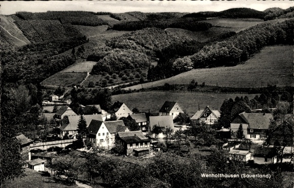 Postcard Wenholthausen Eslohe in Sauerland, Panorama