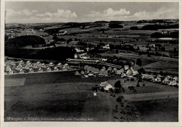 Postcard Wangen im Allgäu, aerial view of children's sanatorium, rural landscape