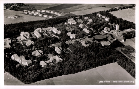 Ak Stralsund in Vorpommern, Fliegeraufnahme, Tribseer-Siedlung