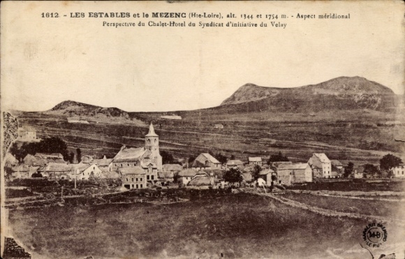CPA Les Estables et le Mezenc Haute Loire, vue générale