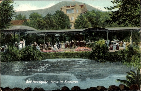 Ak Bad Neuenahr Ahrweiler Rheinland Pfalz, Blumenbeete, Pavillon, Menschenansammlung, Kurgarten, 