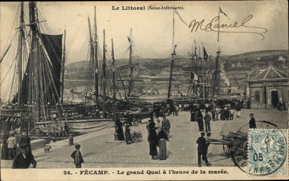 Ak Fécamp Seine Maritime, Hafenansicht, Schiffe, Personen, historische Postkarte