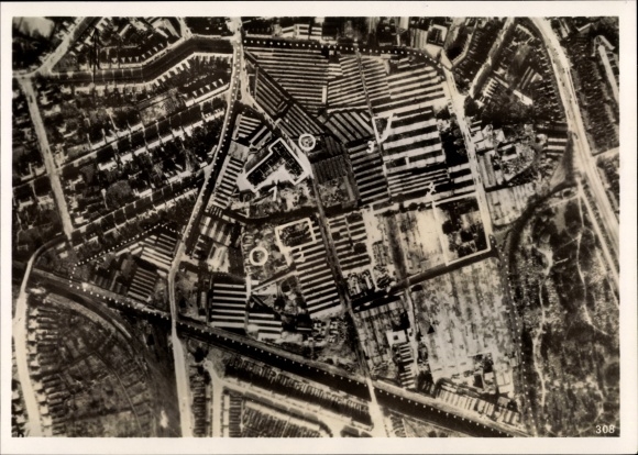 Photo Heinrich Hoffmann, Coventry West Midlands England, aircraft engine factory, Luftwaffe aerial photograph, 1940