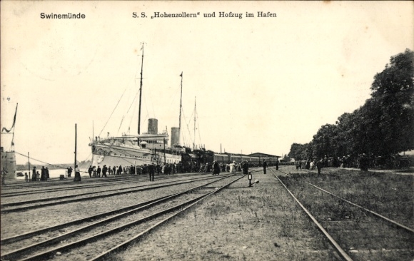 Postcard Świnoujście Swinoujscie Pomerania, SS Hohenzollern, Court Train, Port