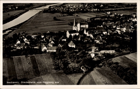KP Diedesheim Mosbach am Odenwald, widok z lotu ptaka na Neckar, widoczny kościół