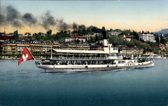 PC Lake Lucerne, saloon steamer Uri, underway