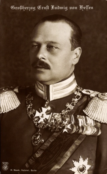 PC Grand Duke Ernst Ludwig of Hesse, portrait in uniform, medal