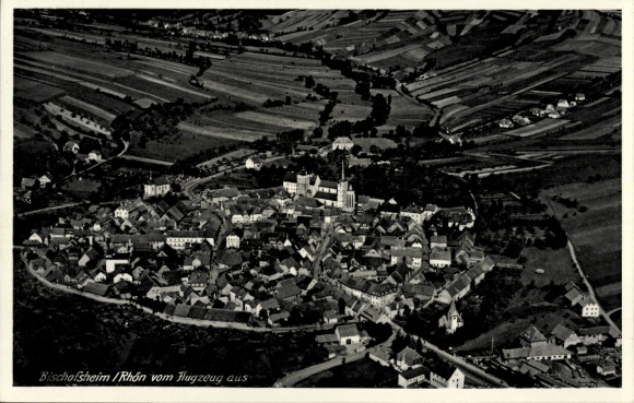 KP Bischofsheim an der Rhön, Kreuzberg, widok z lotu ptaka na Rhön, okolica wiejska, architektura