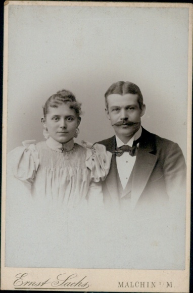 Kabinett Foto Malchin in Mecklenburg Vorpommern, Portrait von einem Paar