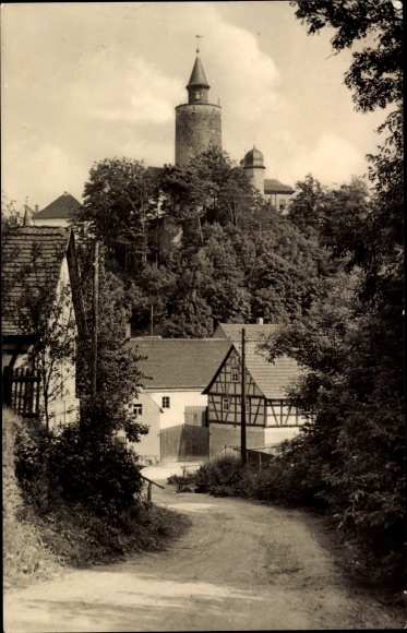 PC Posterstein Thuringia, castle, street section