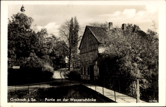 Ak Groitzsch in Sachsen, Groitzsch i. Sa., Partie an der Wasserschänke, Gebäude, Natur