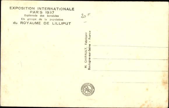 Postcard Paris, International Exhibition 1937, A group of the population of Kingdom of Lilliput
