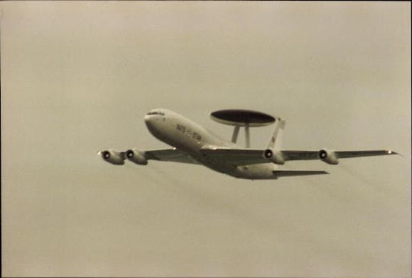 Set von 71 Fotos Flugzeuge und  Hubschrauber