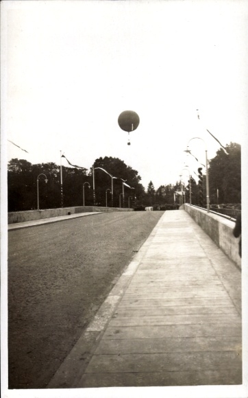 Foto Ak Lindau am Bodensee Schwaben, Ballon