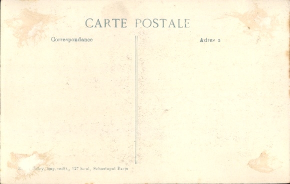 Postcard Transport d'un blessé dans un train Sanitaire, French Red Cross, 1914