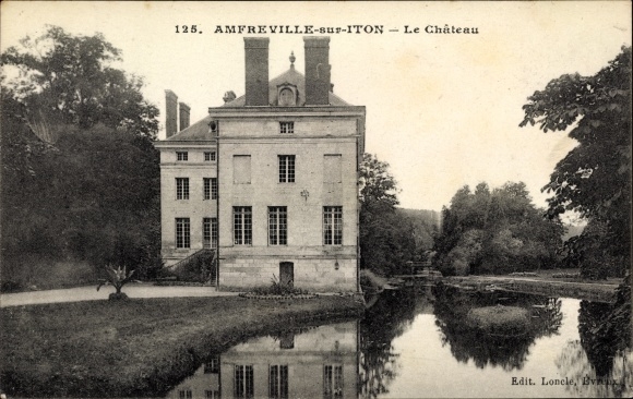 Postcard Amfreville sur Iton Eure, Le Chateau