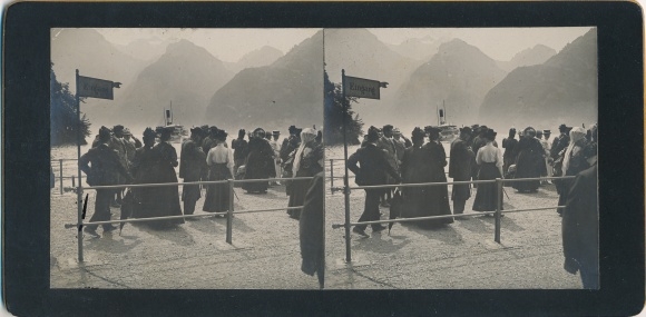 Stereo photo Sisikon Kt. Uri Switzerland, Tellsplatte, pier