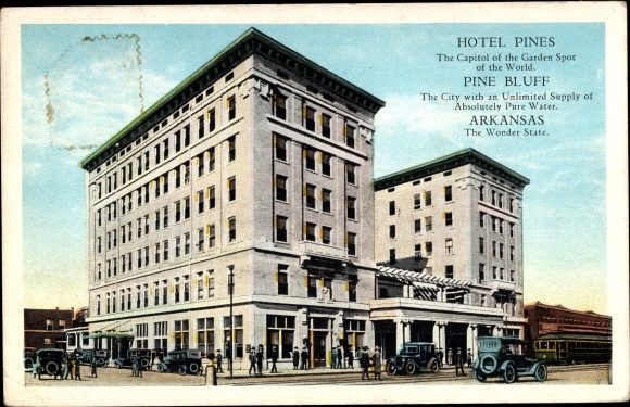 Ak Pine Bluff Arkansas VS, Hotel Pines, Exterieur, Auto's