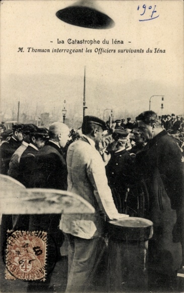 Postcard Französisches Kriegsschiff, Catastrophe du Cuirasse Iena, M. Thomson interrogeant les Officiers