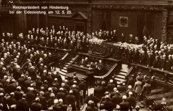 Postcard Berlin, swearing-in of Reich President Paul von Hindenburg 1925