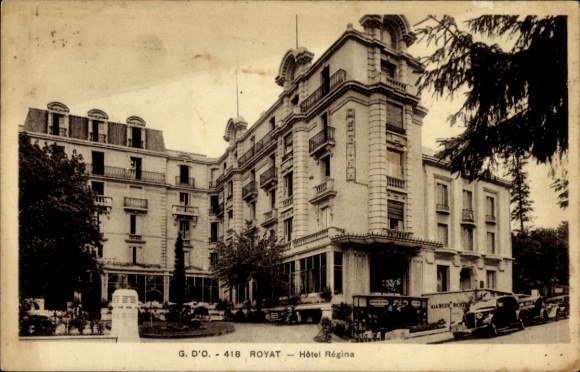 Postcard Royat Puy de Dôme, Hôtel Régina, buildings, trees, cars, nmotiv