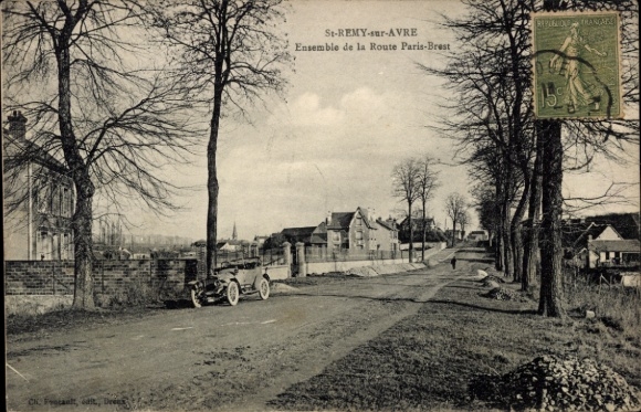 CPA Saint Rémy on Avre Eure et Loir, Ensemble de la Route Paris Brest