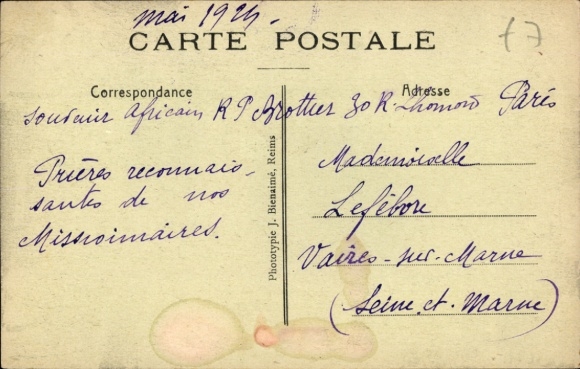 CPA Missions des PP du Saint-Esprit, Une Chrétienté