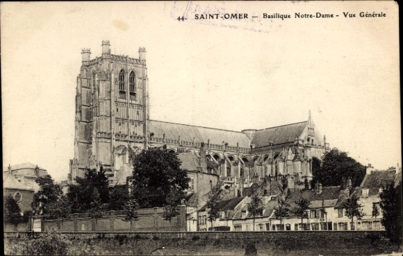 Ak Saint Omer Pas de Calais, Basilika Notre Dame, Gesamtansicht
