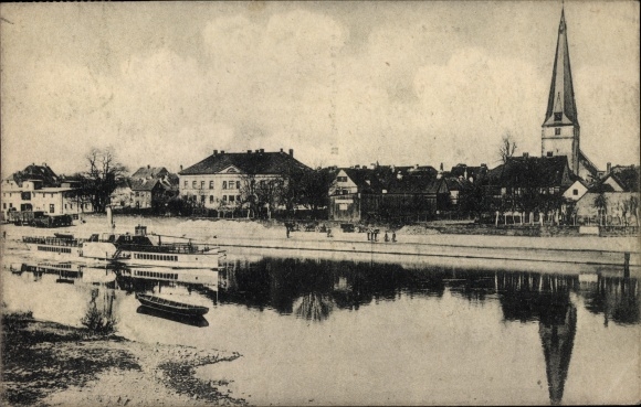 PC Holzminden on the Weser, view of the place, saloon steamer